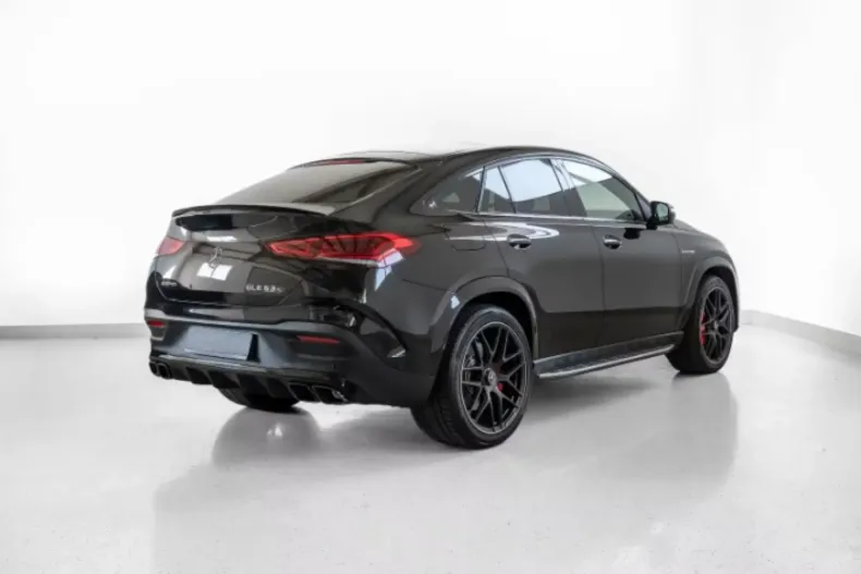 Mercedes-Benz GLE 63 AMG din 2022 cu 22.000 km - oferta MER159044 - foto 4