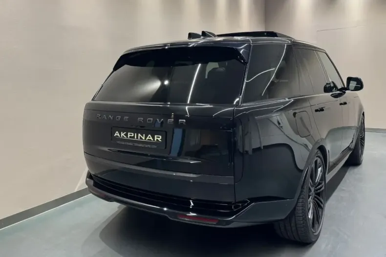 Land Rover Range Rover din 2023 cu 29.900 km - oferta LAN159049 - foto 4