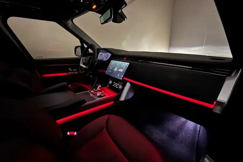 Land Rover Range Rover din 2023 cu 29.900 km - oferta LAN159049 - foto 21