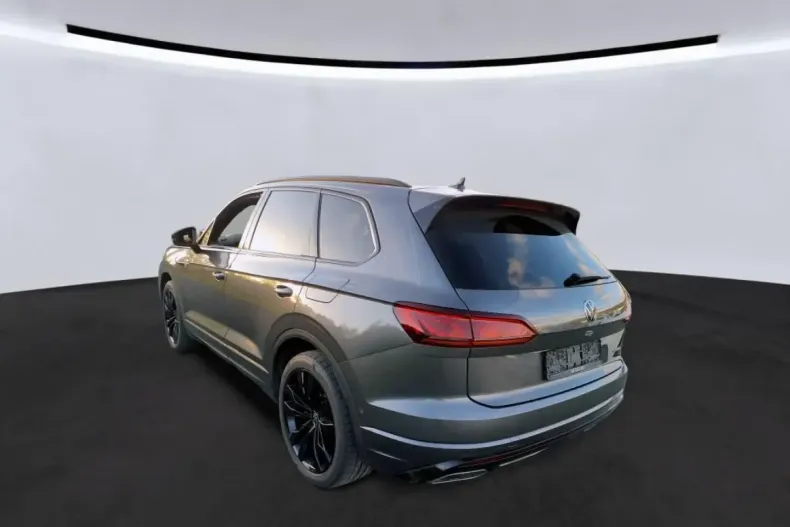 Volkswagen Touareg din 2022 cu 65.184 km - oferta VOL159052 - foto 5