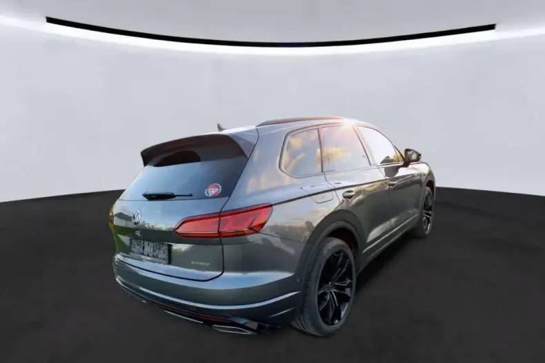 Volkswagen Touareg din 2022 cu 65.184 km - oferta VOL159052 - foto 6