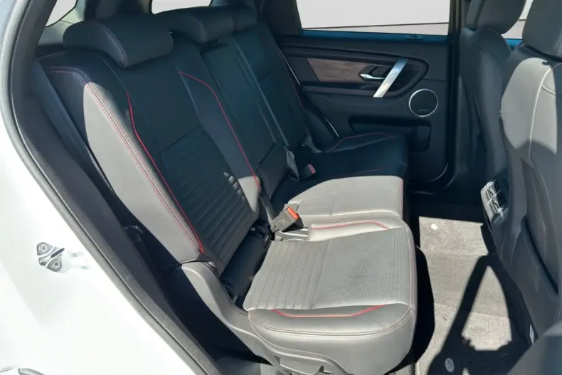 Land Rover Discovery Sport din 2021 cu 65.000 km - oferta LAN159053 - foto 16