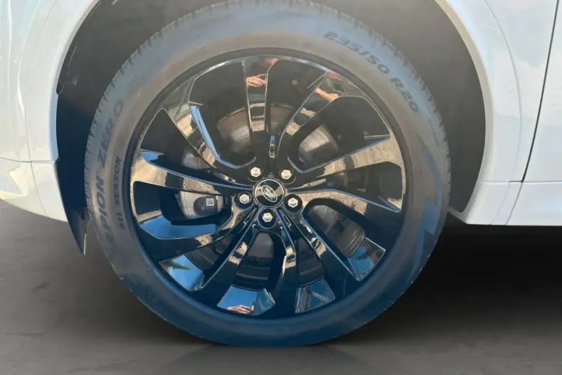 Land Rover Discovery Sport din 2021 cu 65.000 km - oferta LAN159053 - foto 19