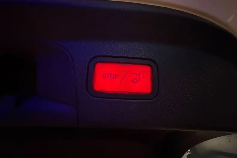 Mercedes-Benz GLE 300 din 2022 cu 55.000 km - oferta MER159055 - foto 14