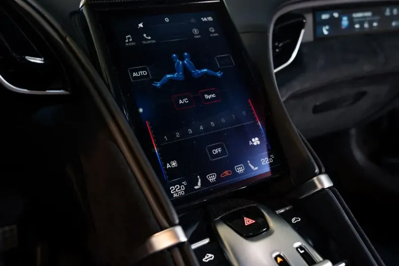 Ferrari Roma din 2024 cu 1.030 km - oferta FER159056 - foto 11