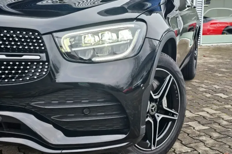 Mercedes-Benz GLC 300 din 2022 cu 69.000 km - oferta MER159057 - foto 3