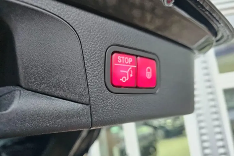 Mercedes-Benz GLC 300 din 2022 cu 69.000 km - oferta MER159057 - foto 14