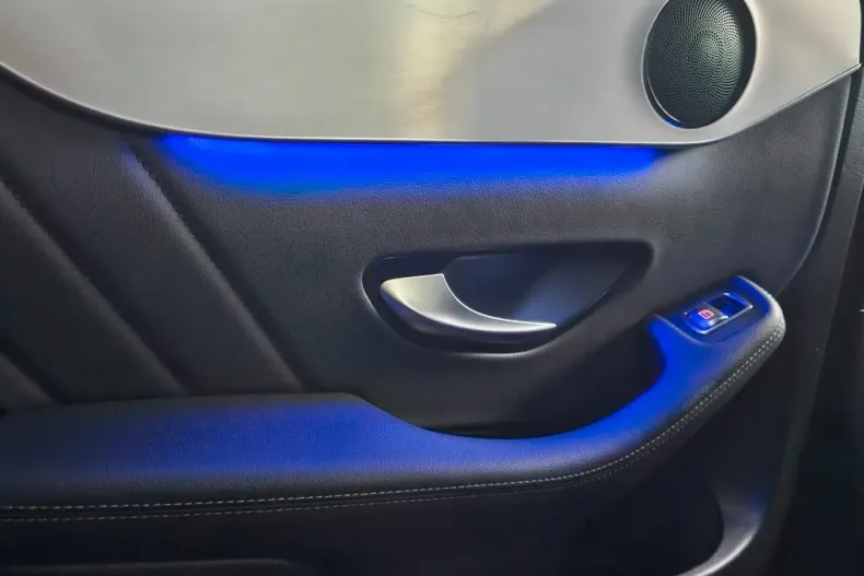 Mercedes-Benz GLC 300 din 2022 cu 69.000 km - oferta MER159057 - foto 24