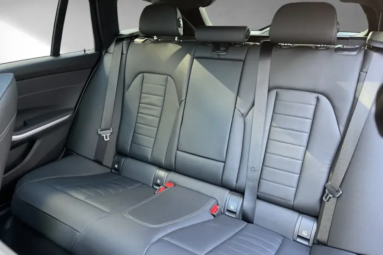 BMW M340i din 2024 cu 14.800 km - oferta BMW159058 - foto 11