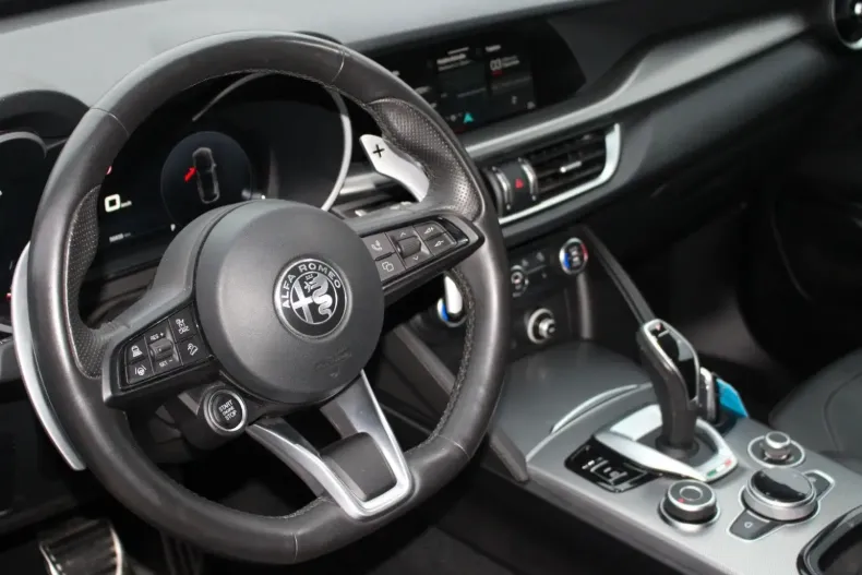 Alfa Romeo Stelvio din 2023 cu 56.800 km - oferta ALF159059 - foto 16