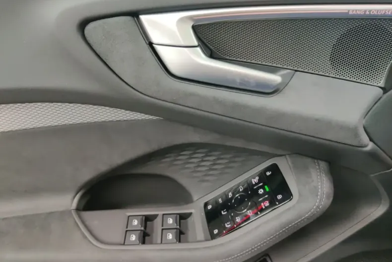 Audi S5 din 2024 cu 15.500 km - oferta AUD159062 - foto 9