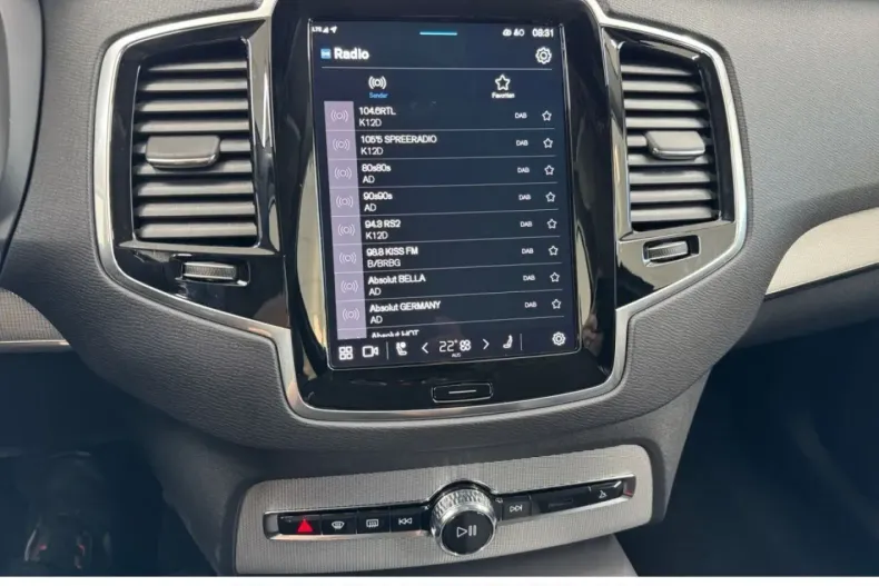 Volvo XC90 din 2024 cu 7.169 km - oferta VOL159065 - foto 12