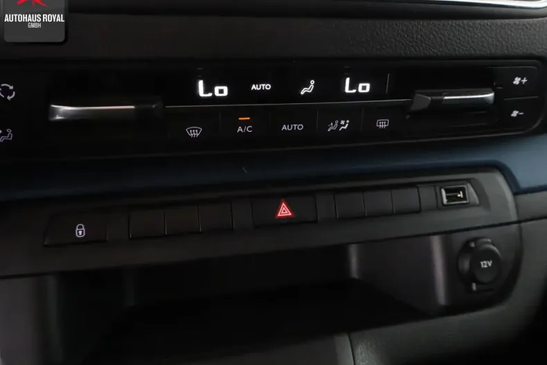 Peugeot Traveller din 2021 cu 48.542 km - oferta PEU159088 - foto 20