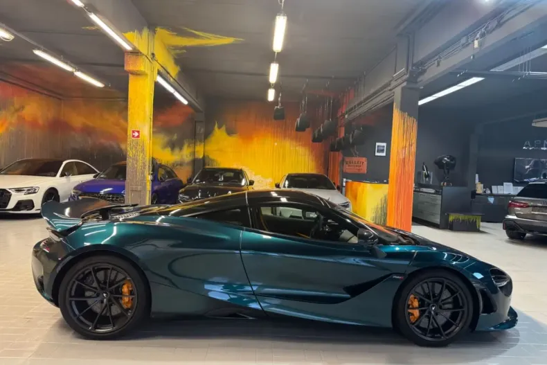 McLaren 750S din 2024 cu 2.700 km - oferta MCL159089 - foto 8