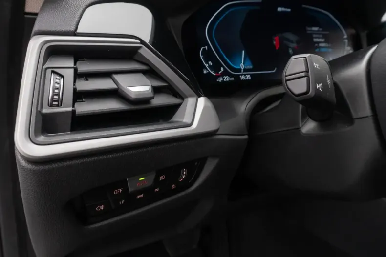 BMW 320 din 2022 cu 44.834 km - oferta BMW159104 - foto 20