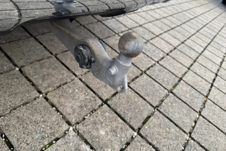 Mercedes-Benz GLE 300 din 2024 cu 18.195 km - oferta MER159106 - foto 8