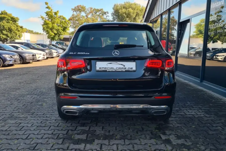 Mercedes-Benz GLC 300 din 2022 cu 59.000 km - oferta MER159114 - foto 6
