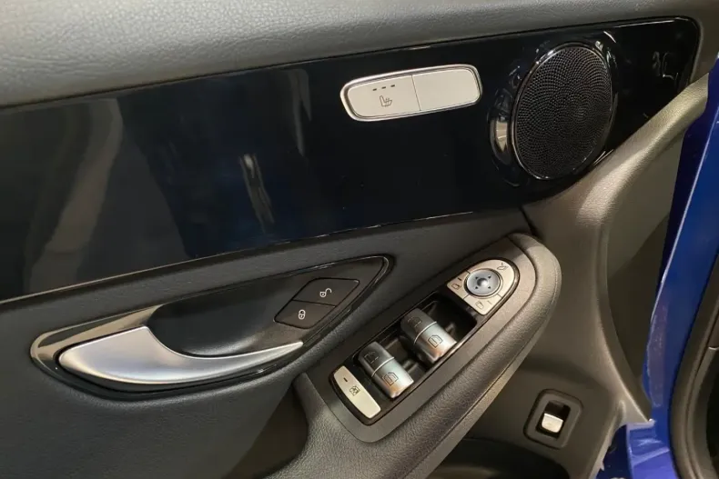 Mercedes-Benz GLC 200 din 2022 cu 44.664 km - oferta MER159116 - foto 21