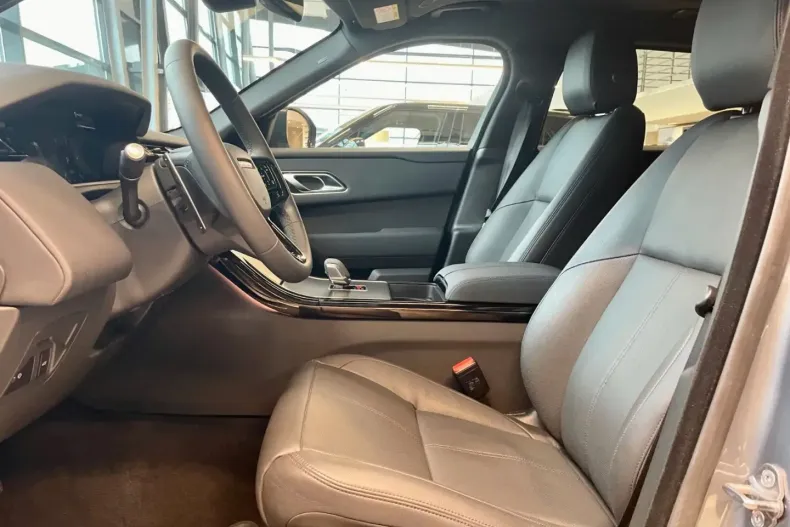 Land Rover Range Rover Velar din 2023 cu 7.863 km - oferta LAN159127 - foto 25