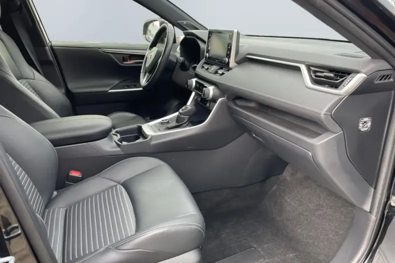 Toyota RAV4 din 2021 cu 93.000 km - oferta TOY159132 - foto 17