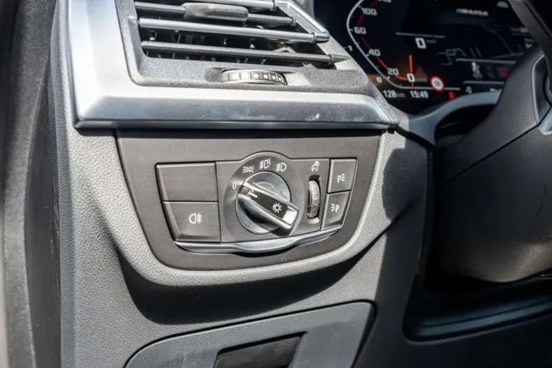 BMW X3 din 2024 cu 23.512 km - oferta BMW159139 - foto 18