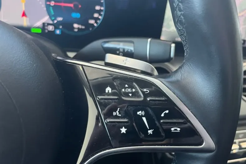 Mercedes-Benz E 300 din 2021 cu 86.000 km - oferta MER159142 - foto 22