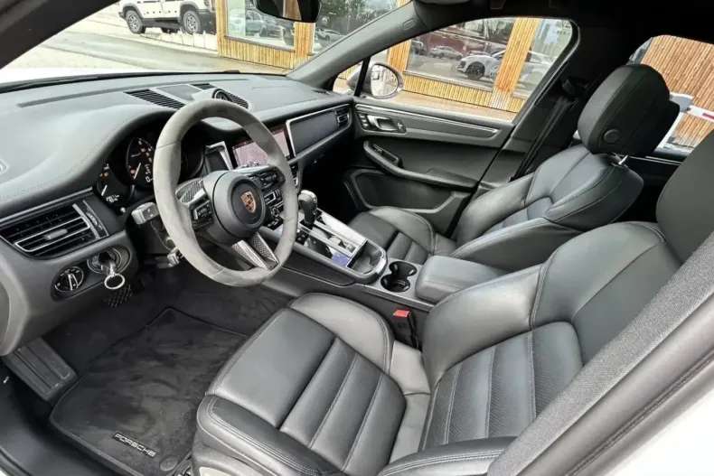 Porsche Macan din 2023 cu 29.616 km - oferta POR159143 - foto 8