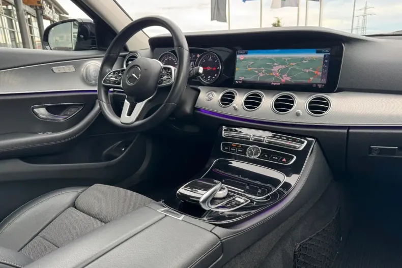 Mercedes-Benz E 220 din 2020 cu 69.300 km - oferta MER159144 - foto 16