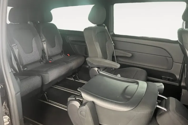 Mercedes-Benz V 300 din 2024 cu 53.200 km - oferta MER159150 - foto 26