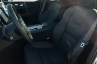 Volvo XC60 din 2024 cu 29.900 km - oferta VOL159153 - foto 13