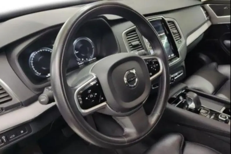 Volvo XC90 din 2021 cu 54.100 km - oferta VOL159155 - foto 10