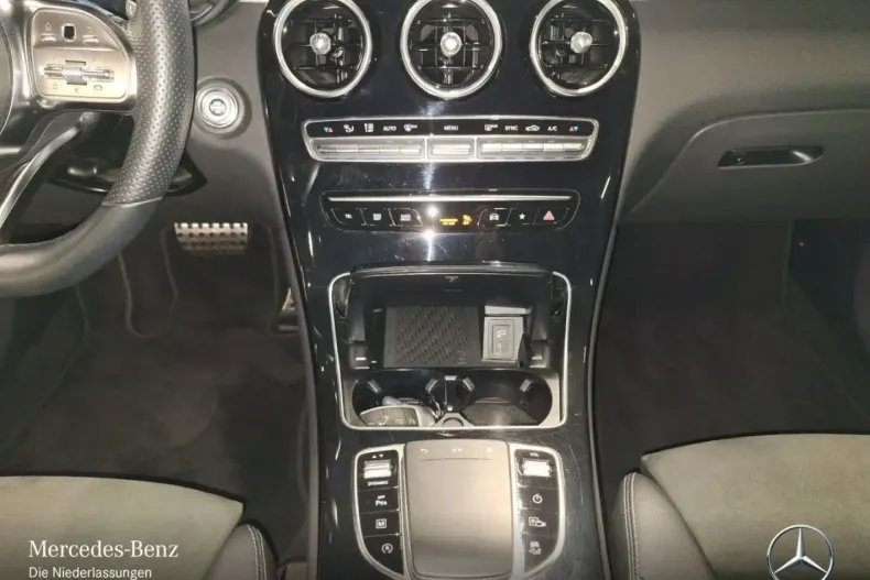 Mercedes-Benz GLC 200 din 2021 cu 50.156 km - oferta MER159157 - foto 12