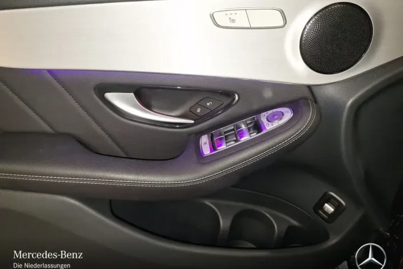 Mercedes-Benz GLC 200 din 2021 cu 50.156 km - oferta MER159157 - foto 14