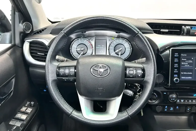 Toyota Hilux din 2024 cu 20.000 km - oferta TOY159186 - foto 9