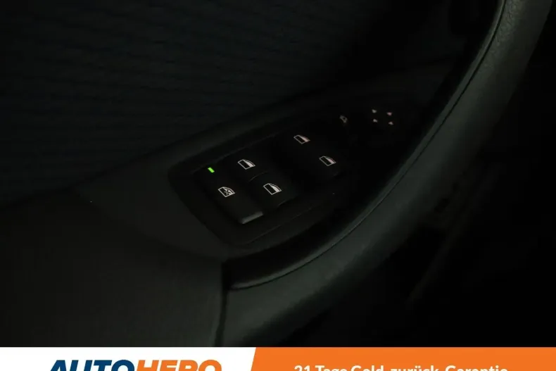 BMW X1 din 2020 cu 16.976 km - oferta BMW159188 - foto 23