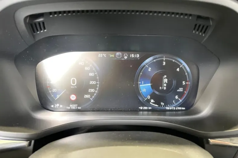 Volvo XC60 din 2020 cu 86.207 km - oferta VOL159209 - foto 6