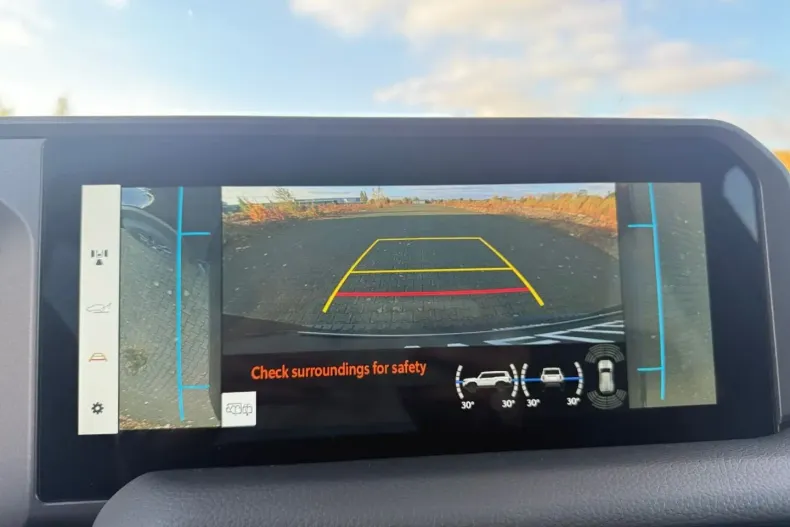 Toyota Land Cruiser din 2024 cu 14.990 km - oferta TOY159214 - foto 27