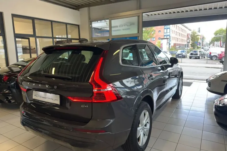 Volvo XC60 din 2021 cu 89.990 km - oferta VOL159221 - foto 4