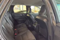 Volvo XC60 din 2021 cu 89.990 km - oferta VOL159221 - foto 10