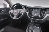 Volvo XC60 din 2020 cu 68.290 km - oferta VOL159223 - foto 11