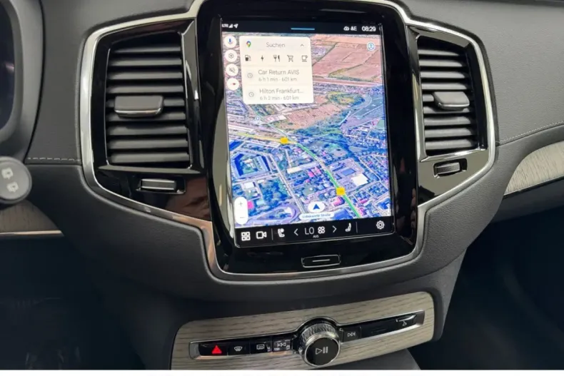 Volvo XC90 din 2024 cu 19.685 km - oferta VOL159227 - foto 11