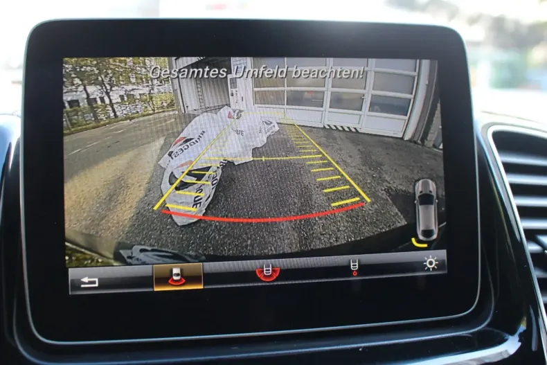 Mercedes-Benz GLE 350 din 2020 cu 70.900 km - oferta MER159236 - foto 16