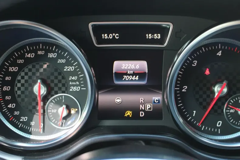 Mercedes-Benz GLE 350 din 2020 cu 70.900 km - oferta MER159236 - foto 25