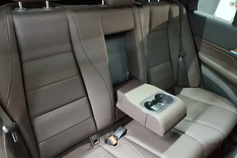 Mercedes-Benz GLE 300 din 2022 cu 73.367 km - oferta MER159239 - foto 7