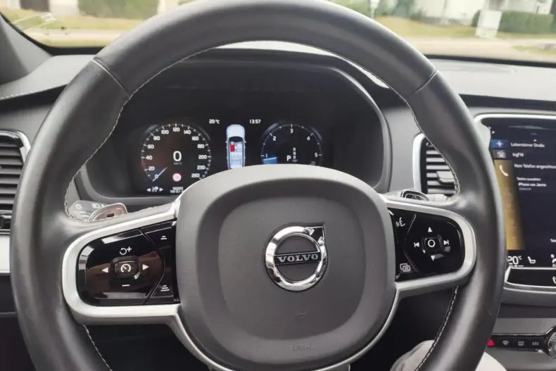 Volvo XC90 din 2021 cu 58.950 km - oferta VOL159242 - foto 12