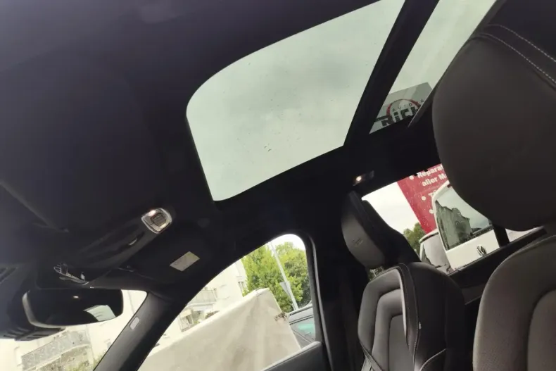 Volvo XC90 din 2021 cu 58.950 km - oferta VOL159242 - foto 15