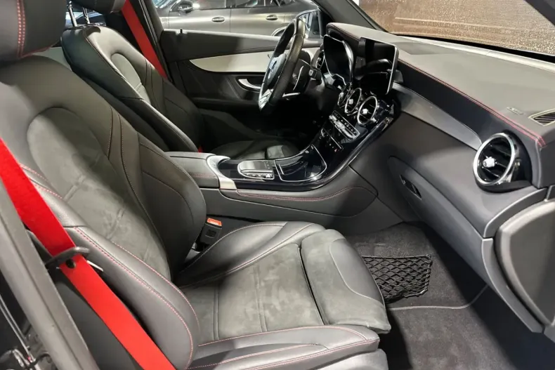 Mercedes-Benz GLC 43 AMG din 2020 cu 53.100 km - oferta MER159246 - foto 11