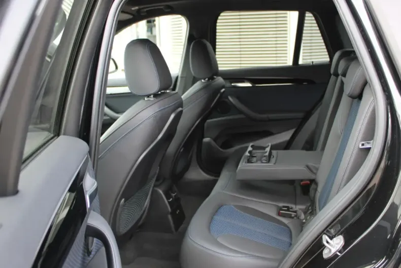 BMW X1 din 2022 cu 51.201 km - oferta BMW159252 - foto 8