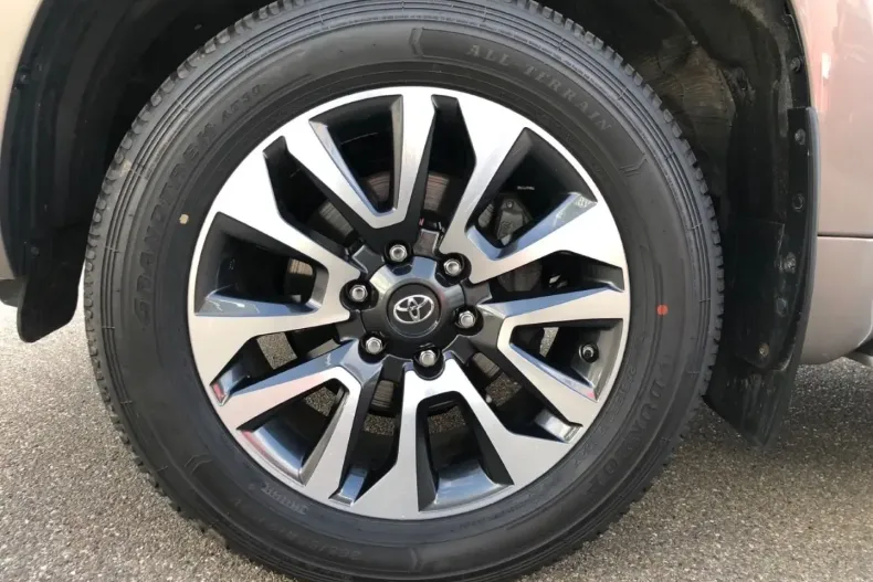 Toyota Land Cruiser din 2024 cu 21.000 km - oferta TOY159257 - foto 9