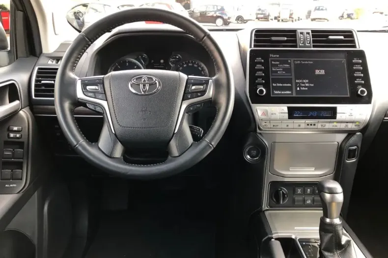 Toyota Land Cruiser din 2024 cu 21.000 km - oferta TOY159257 - foto 15